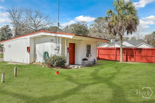 $1,200 | 5013 Ogeechee Road, Unit 23, Savannah, GA 31405