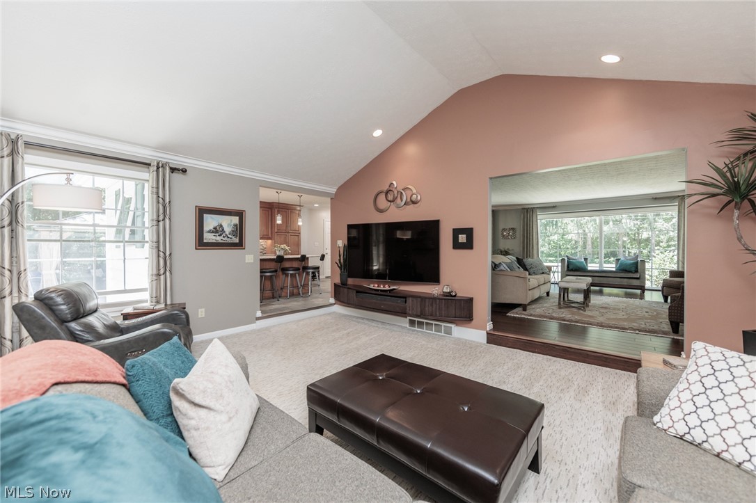 4511 Ranchwood Road Akron, OH 44333 - Photo 12 of 38