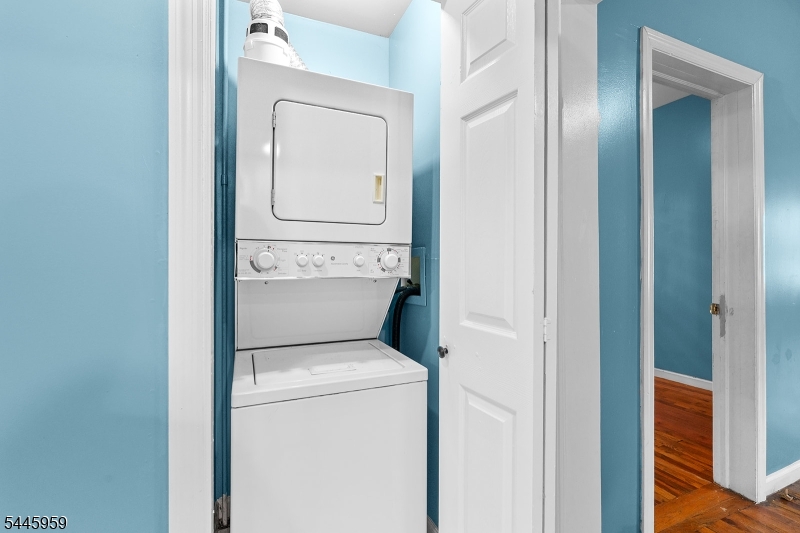 681 South 11th Street, Unit 3 Newark, NJ 07103 - Photo 10 of 14