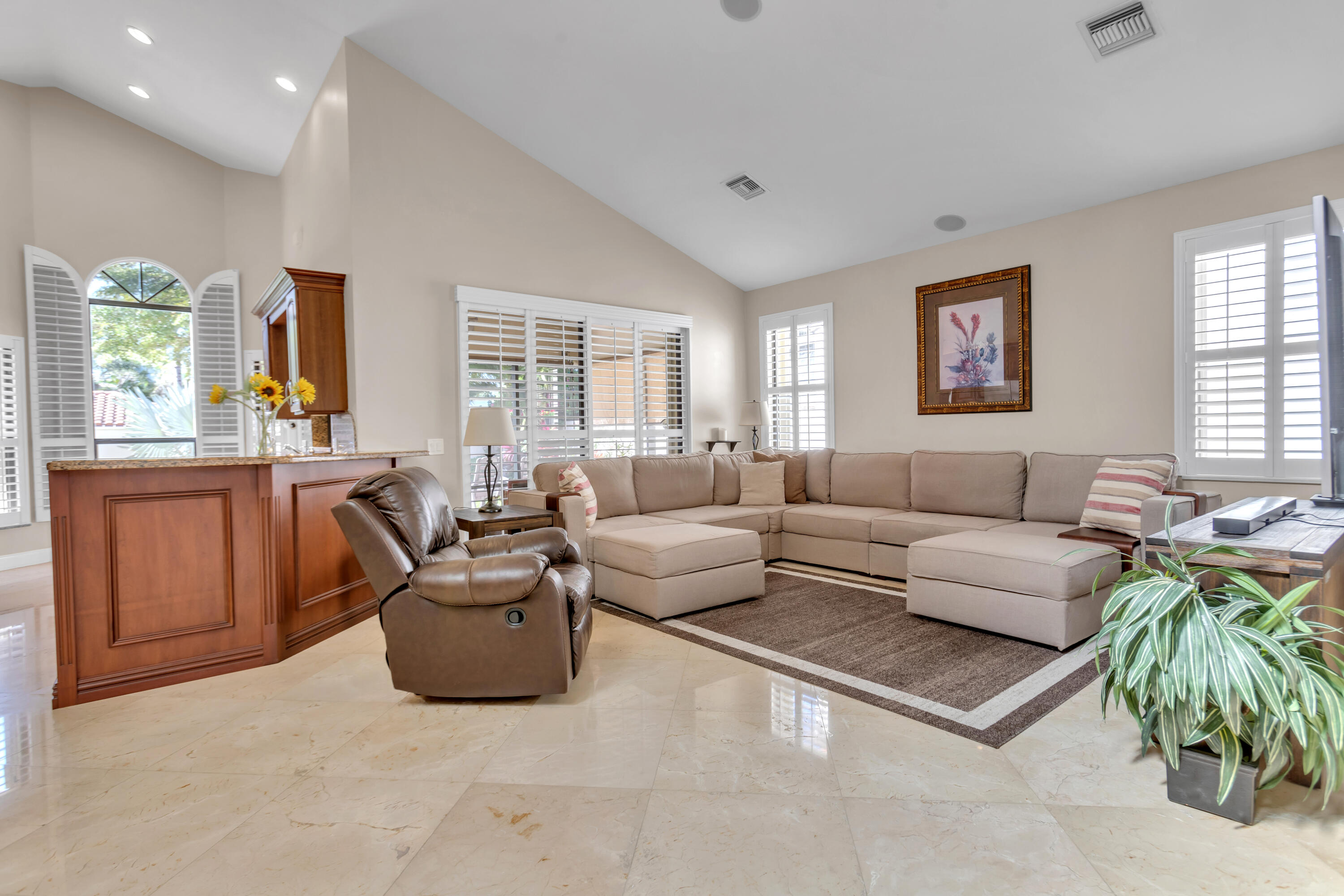 23280 Mirabella Circle North Boca Raton, FL 33433 - Photo 13 of 34 living