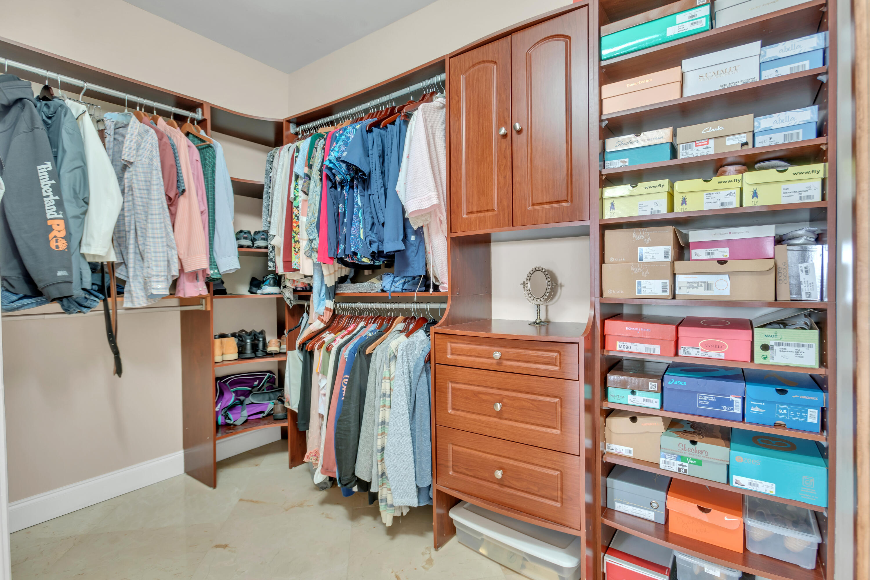 23280 Mirabella Circle North Boca Raton, FL 33433 - Photo 20 of 34 primary walk-in closet