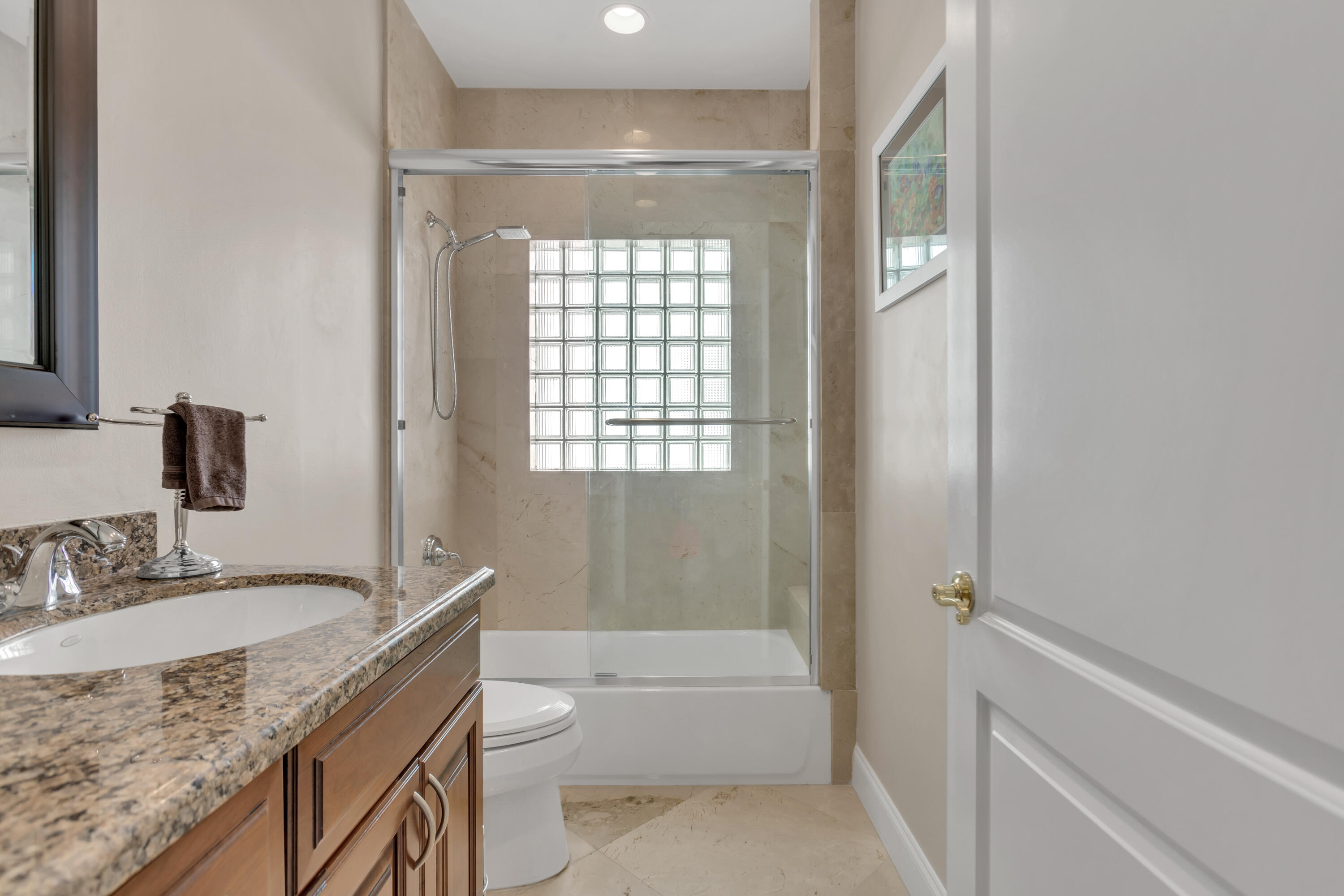 23280 Mirabella Circle North Boca Raton, FL 33433 - Photo 23 of 34 second bath