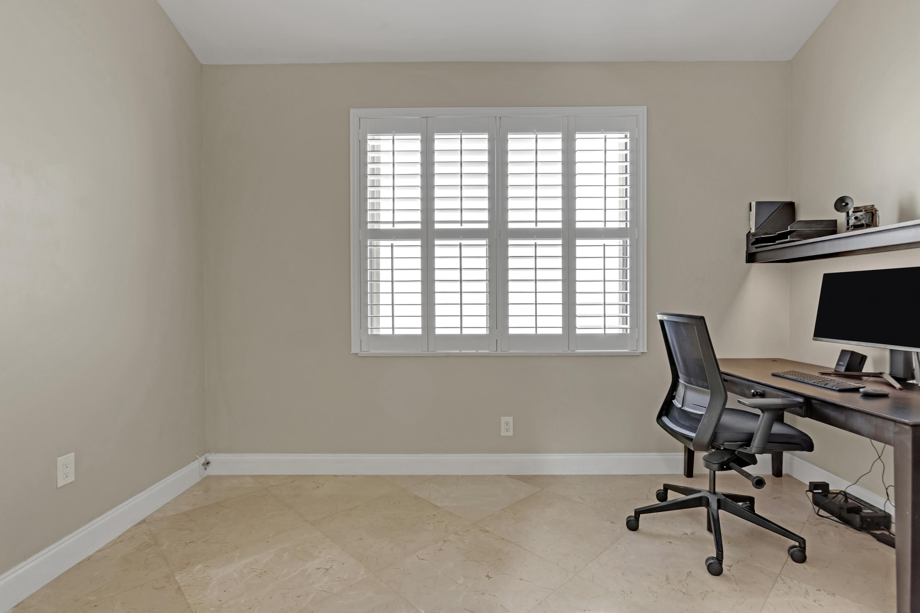 23280 Mirabella Circle North Boca Raton, FL 33433 - Photo 24 of 34 third bedroom