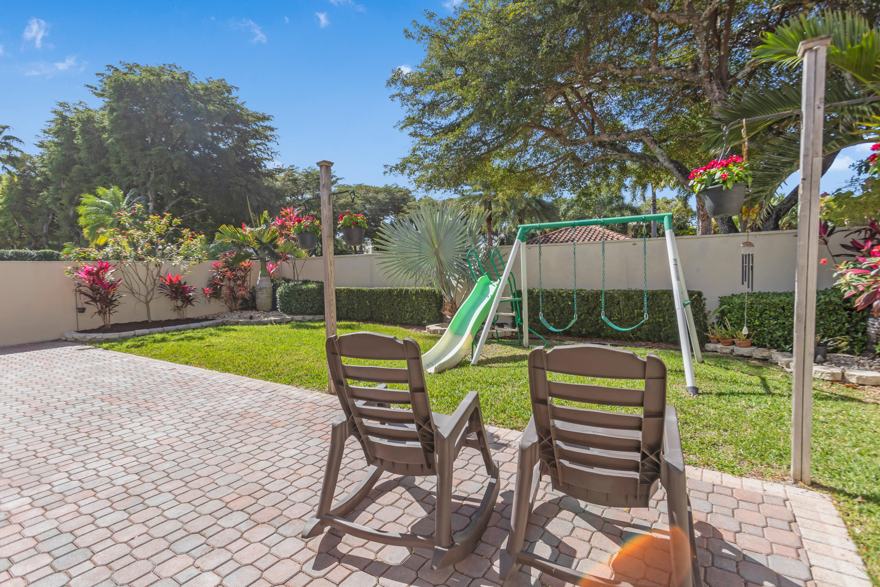 23280 Mirabella Circle North Boca Raton, FL 33433 - Photo 28 of 34 backyard