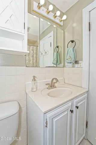 $330,000 | 780 Feura Bush Road, Bethlehem, NY 12054