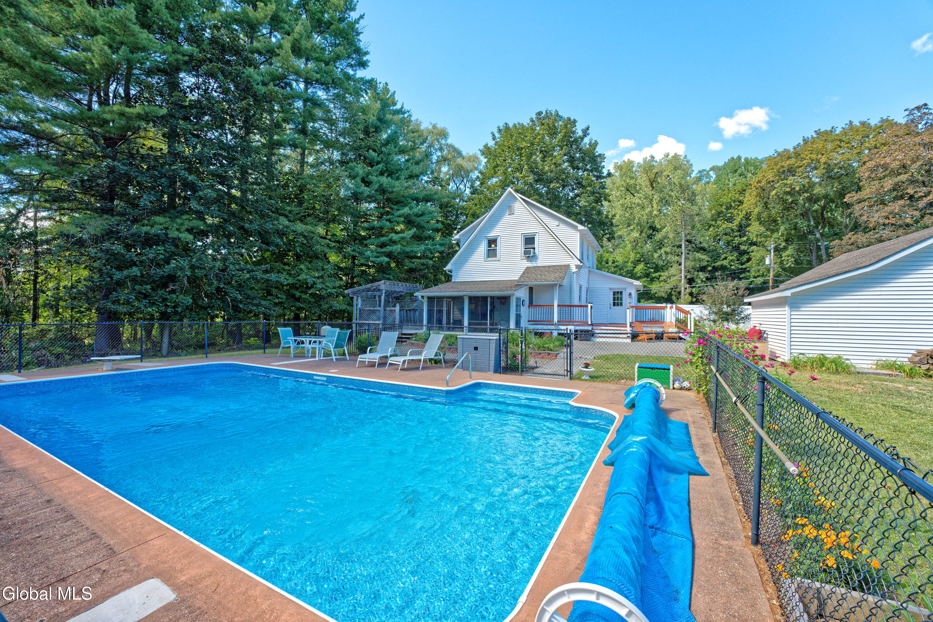 780 Feura Bush Road Bethlehem, NY 12054 - Photo 33 of 39 Yard 7