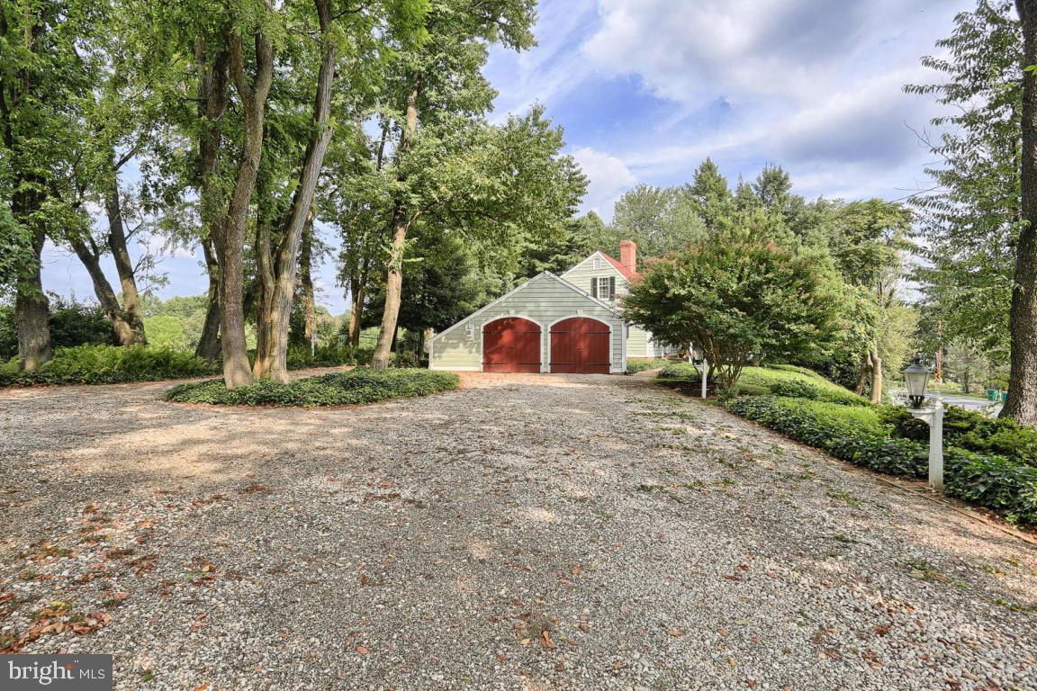 333 Valley Road Lancaster, PA 17601 - Photo 26 of 35