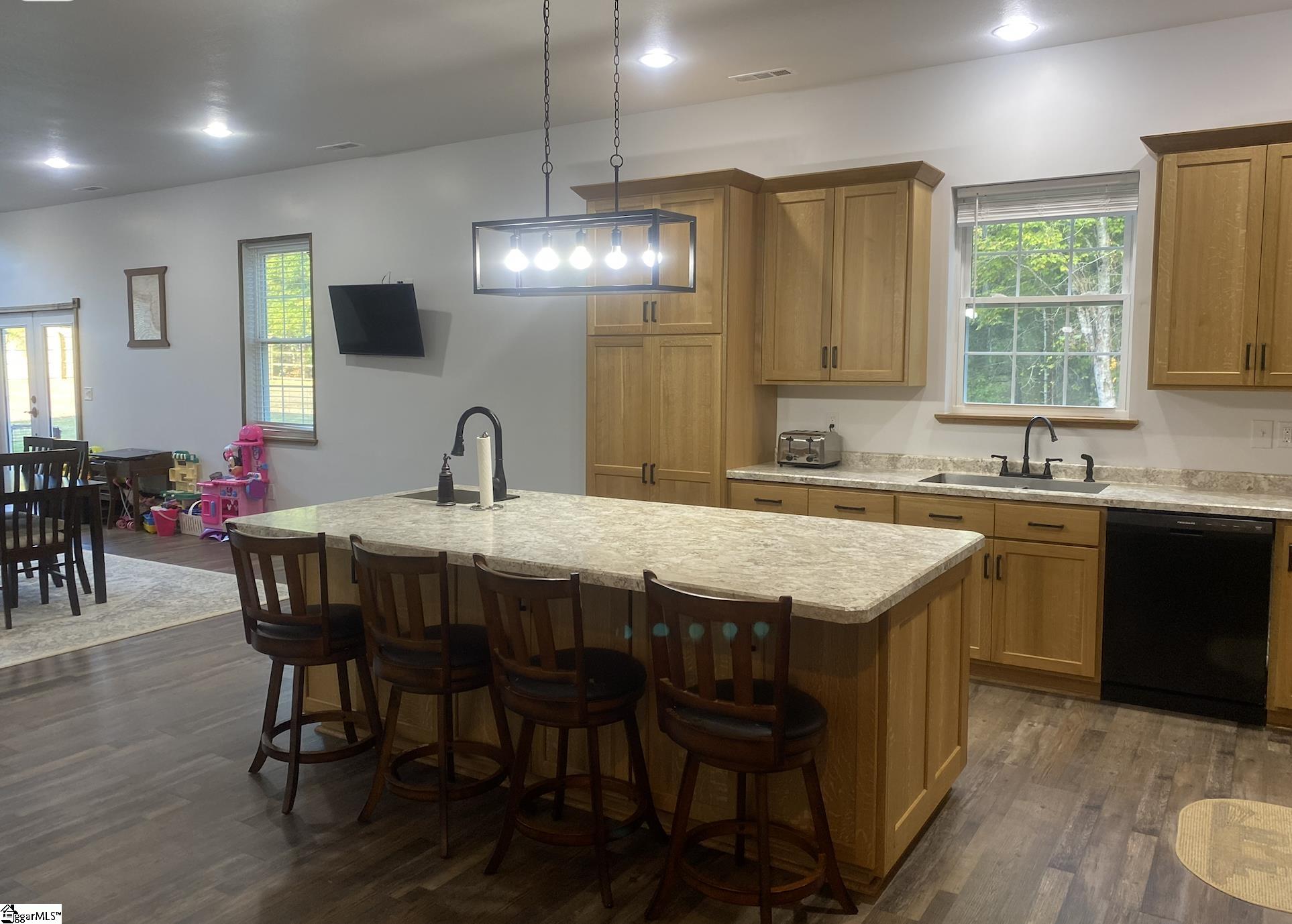 143 Marler Road Gray Court, SC 29645 - Photo 13 of 28