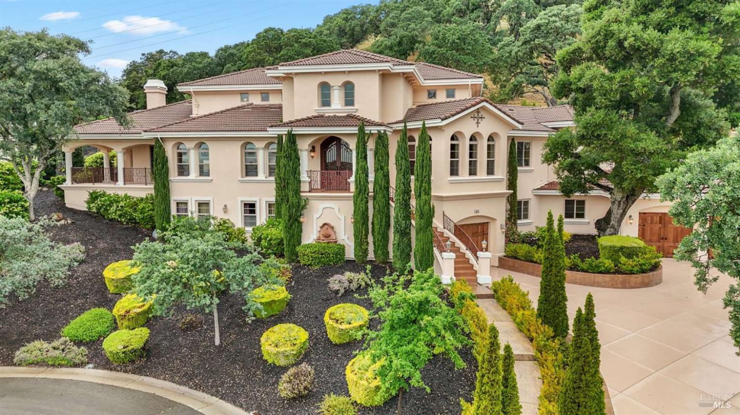 5323 Laurel Ridge Court Fairfield, CA 94534 - Photo 2 of 47