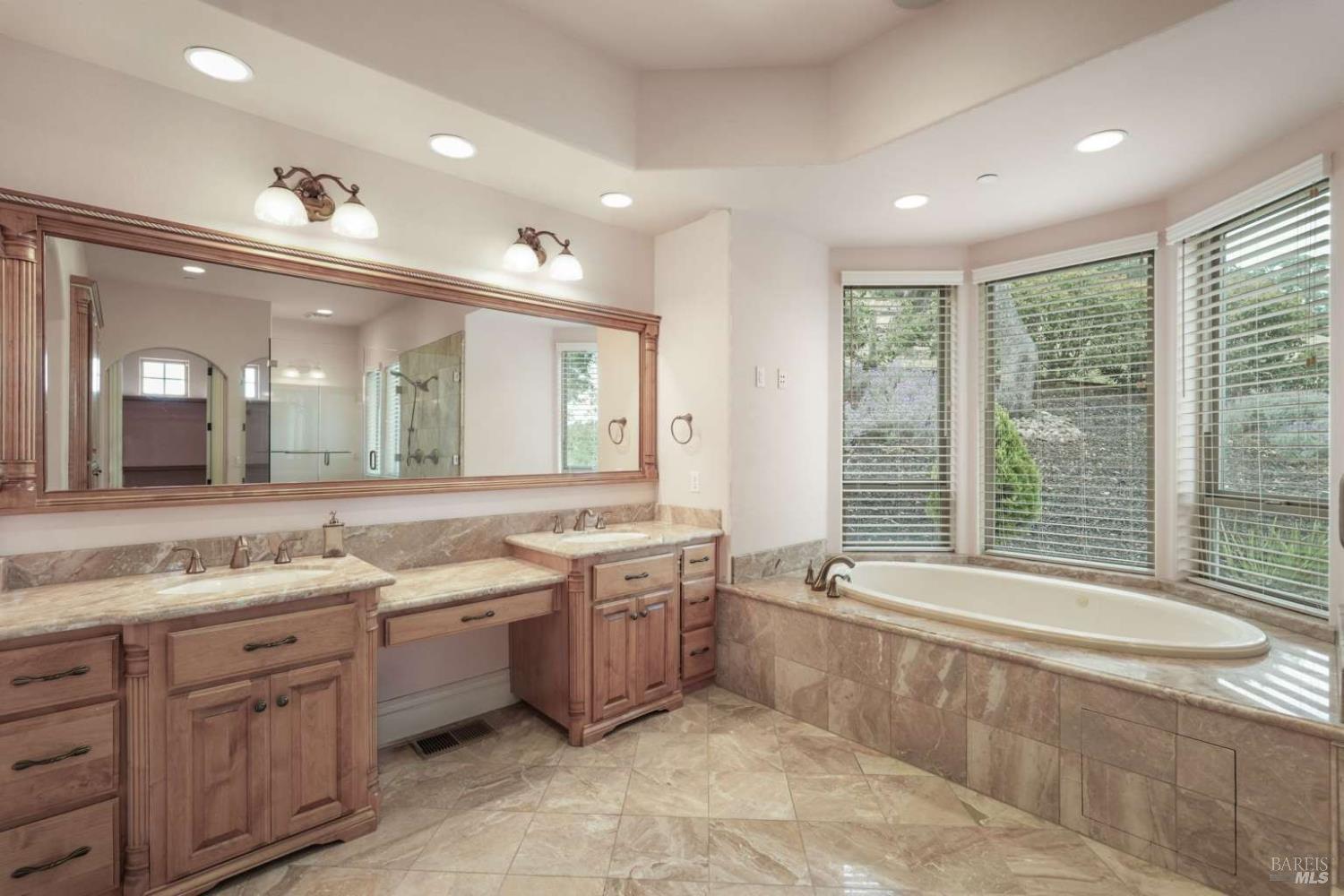 5323 Laurel Ridge Court Fairfield, CA 94534 - Photo 23 of 47