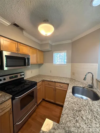 $1,400 | 2518 Cranbrook Lane, Unit 4, Charlotte, NC 28207