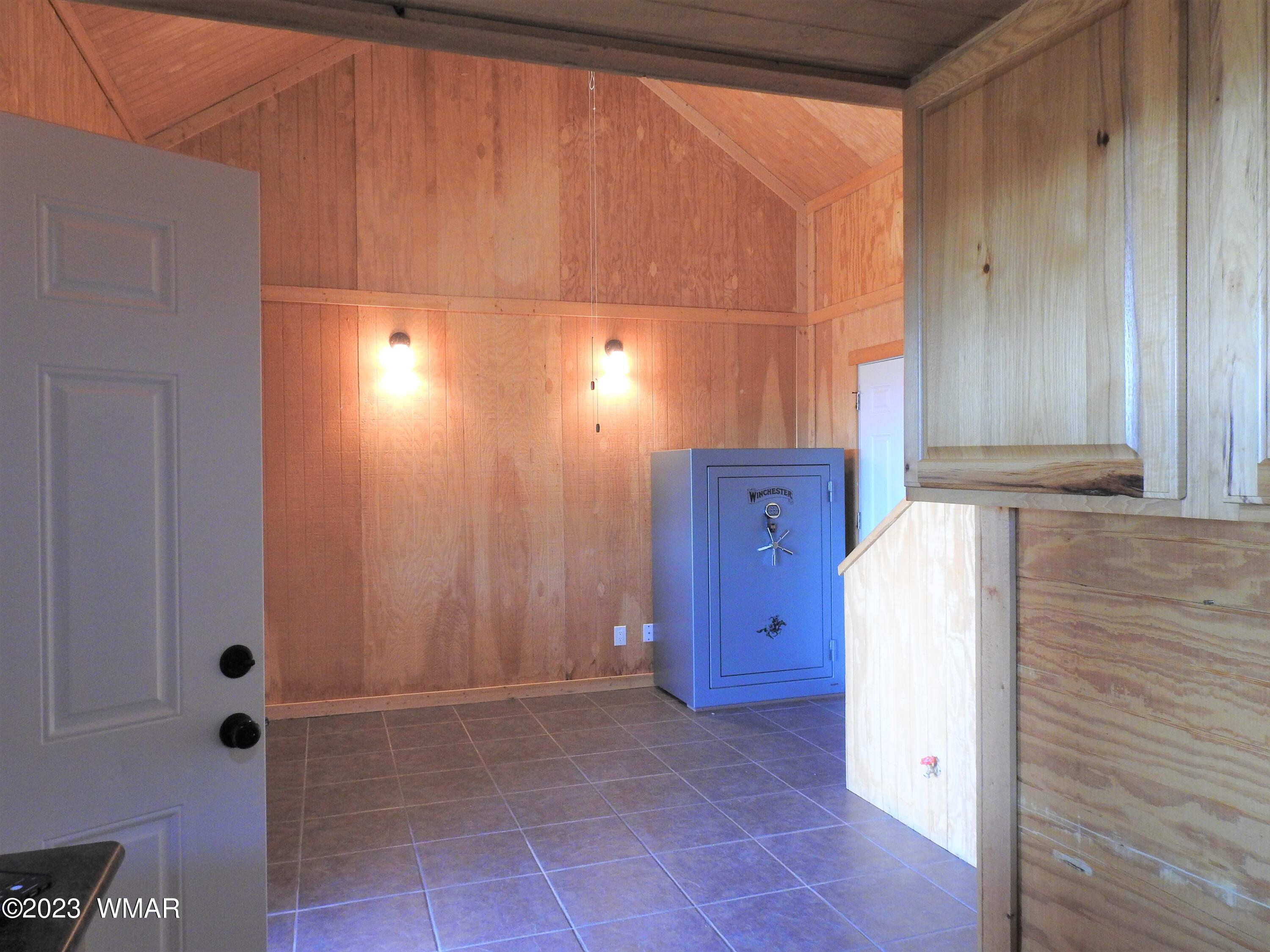 94 County Road Concho, AZ 85924 - Photo 23 of 31