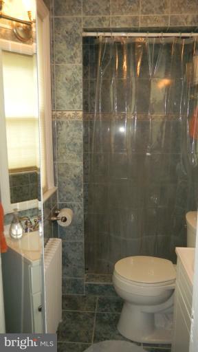 1305 Locust Road Northwest Washington, DC 20012 - Photo 14 of 19 Bath (Master)