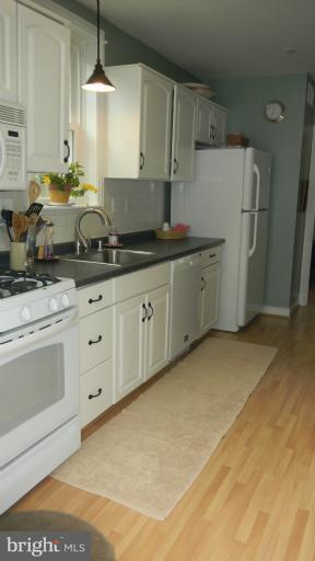 1305 Locust Road Northwest Washington, DC 20012 - Photo 5 of 19 Kitchen