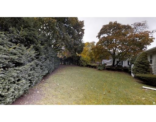 108 Parker Road Wakefield, MA 01880 - Photo 26 of 39 Gallery Image 26