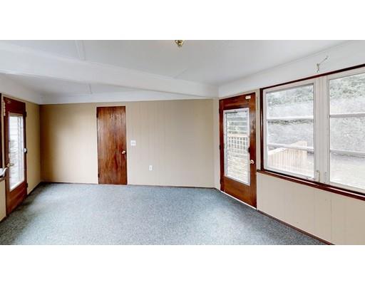 108 Parker Road Wakefield, MA 01880 - Photo 10 of 39 Gallery Image 10