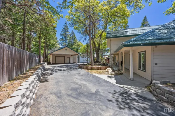 $649,000 | Undisclosed Address, Wofford Heights, CA 93285