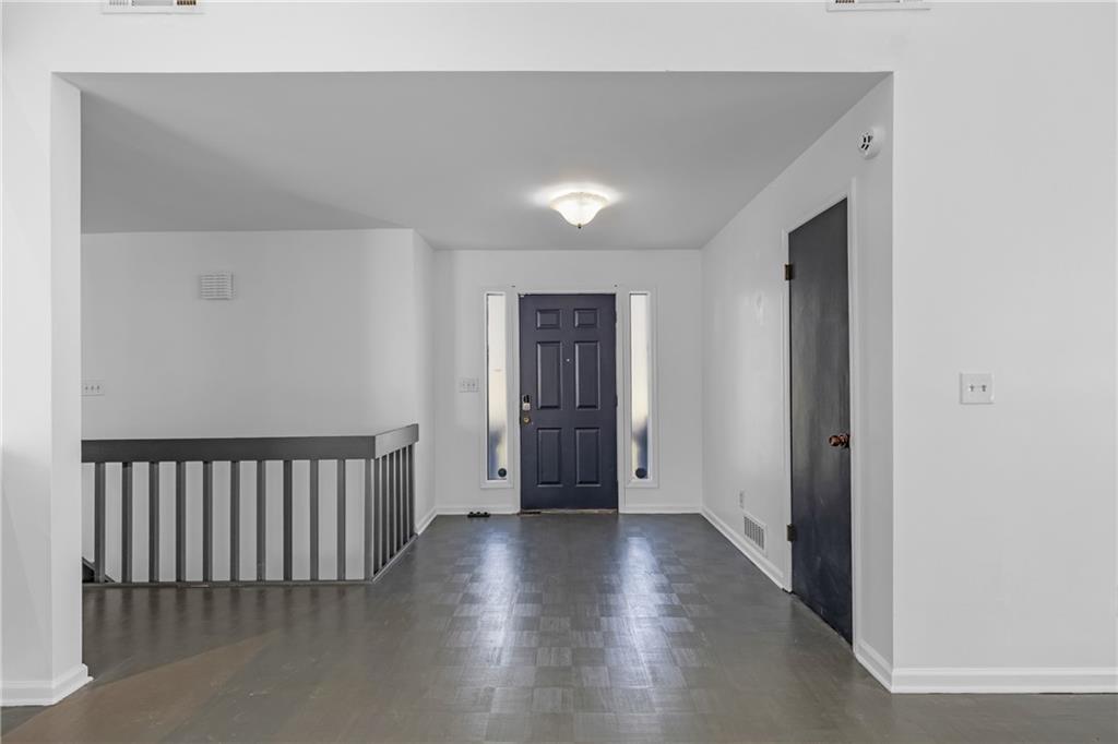 5407 Post Rd Pass Stone Mountain, GA 30088 - Photo 14 of 66