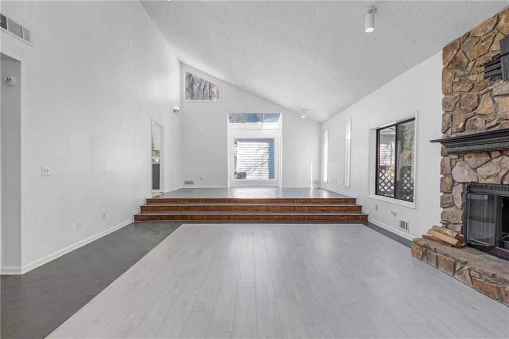 5407 Post Rd Pass Stone Mountain, GA 30088 - Photo 20 of 66