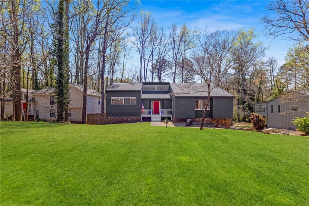 5407 Post Rd Pass Stone Mountain, GA 30088 - Photo 6 of 66