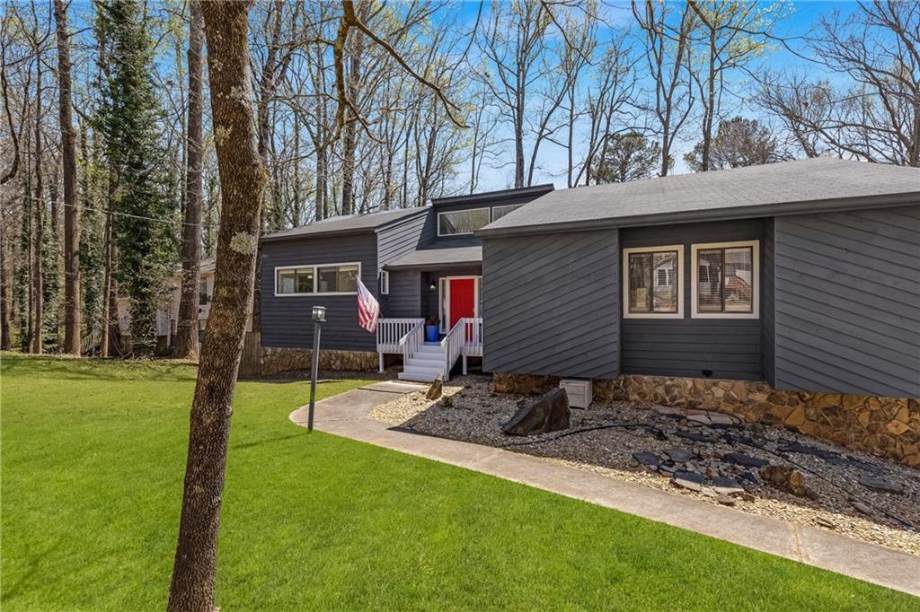 5407 Post Rd Pass Stone Mountain, GA 30088 - Photo 10 of 66