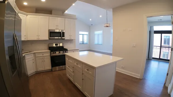 $4,500 | 1701 West Chicago Avenue, Unit 2, Chicago, IL 60622