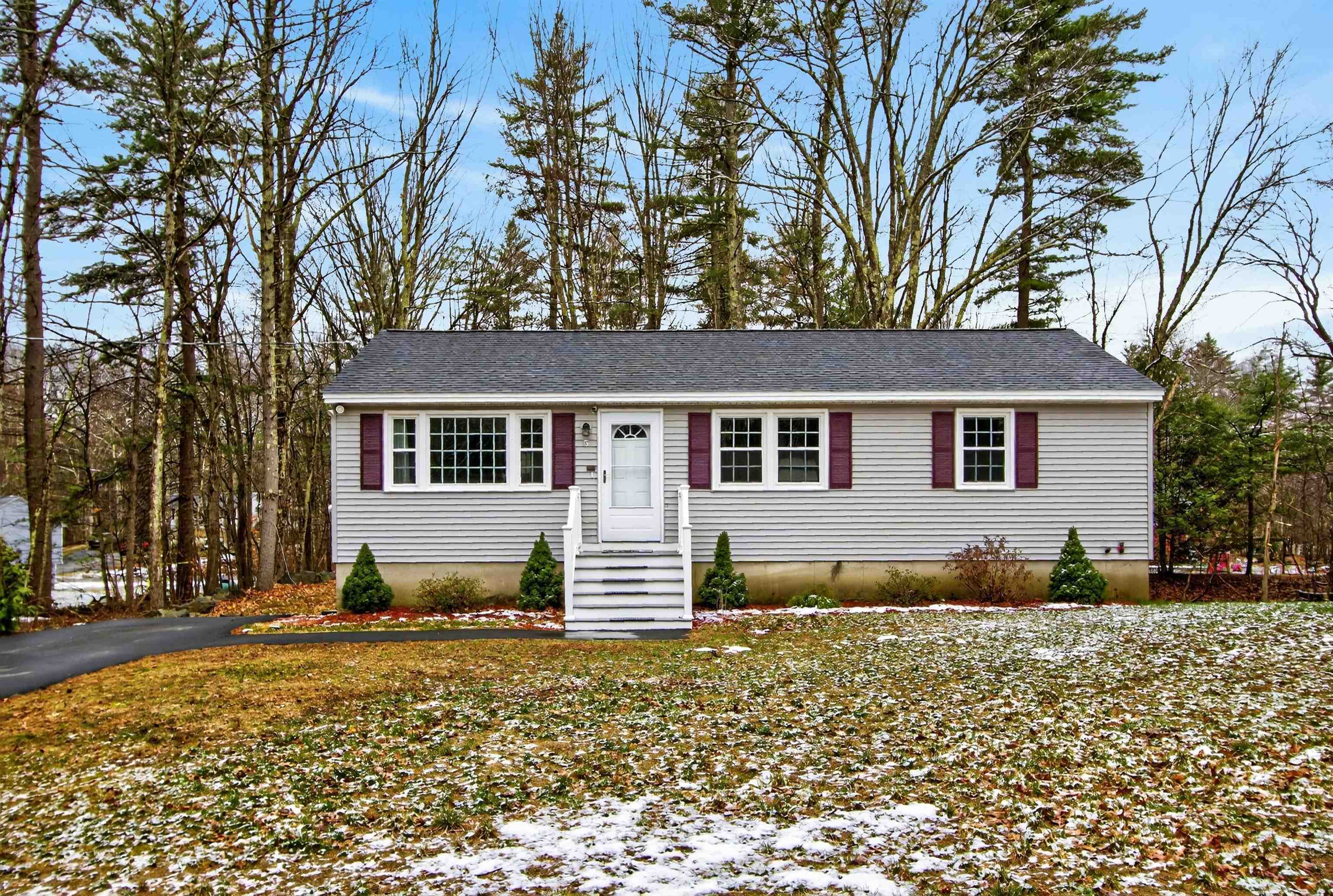 5 Bill Street Derry, NH 03038 - Photo 6 of 30