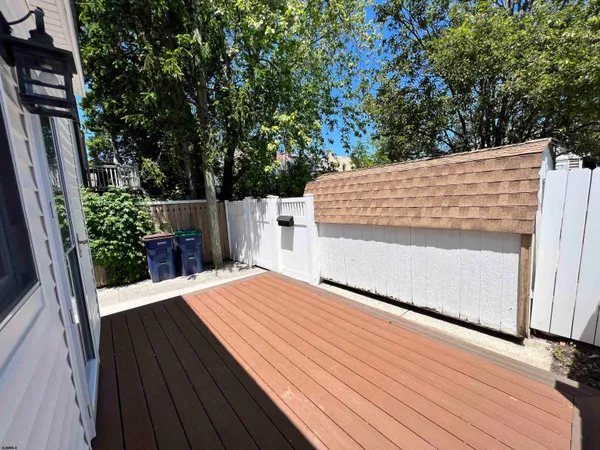 $6,000 | 17 North New Haven Avenue, Unit 2 WEEKS JULY, Ventnor City, NJ 08406