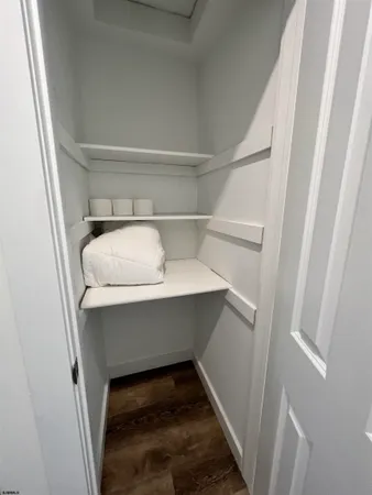 $6,000 | 17 North New Haven Avenue, Unit 2 WEEKS JULY, Ventnor City, NJ 08406