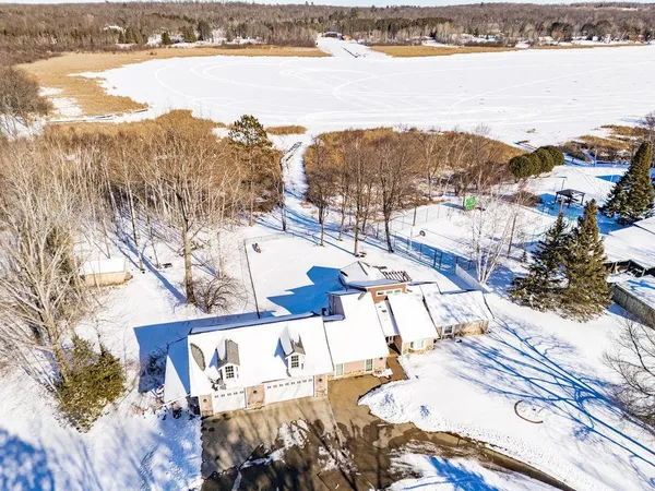 $629,900 | 33107 Chippewa Drive, Grand Rapids, MN 55744