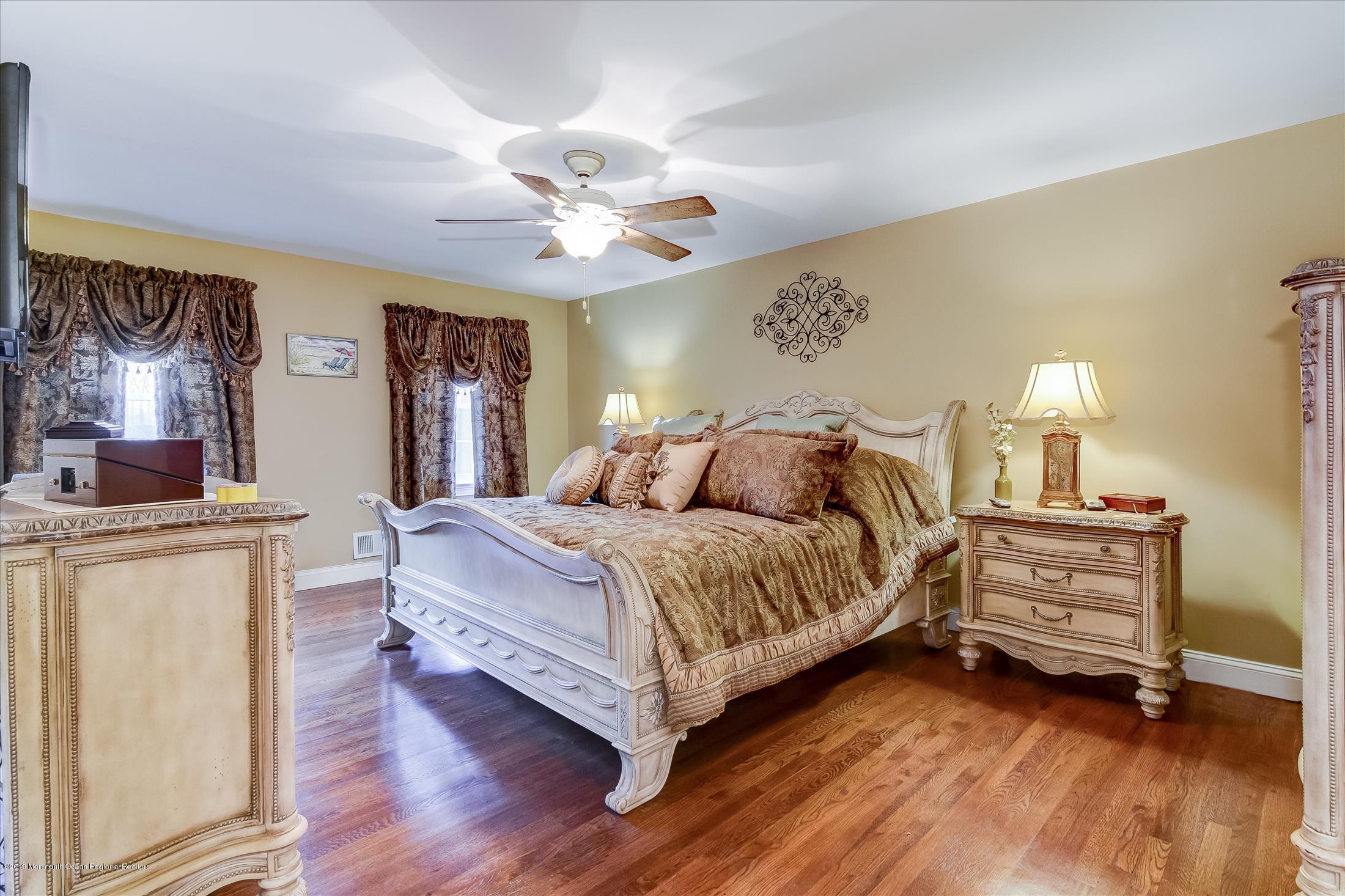 30 Tuppence Road Manalapan, NJ 07726 - Photo 17 of 30 Master
