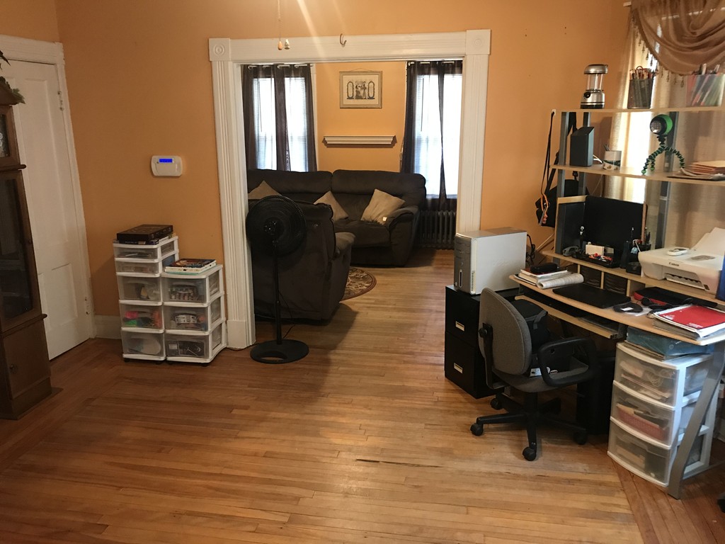 28-30 Cleveland Street Springfield, MA 01104 - Photo 3 of 18 Gallery Image 3