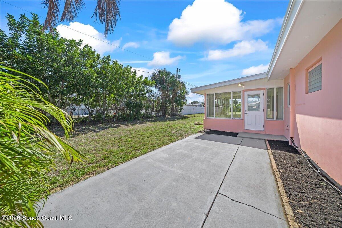 2320 Reef Avenue Indialantic, FL 32903 - Photo 5 of 44 05-DSC0039827