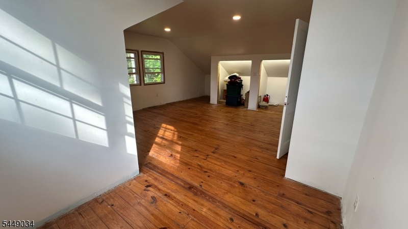20 Mt Crest Road Oak Ridge, NJ 07438 - Photo 26 of 39 Gallery Image 26