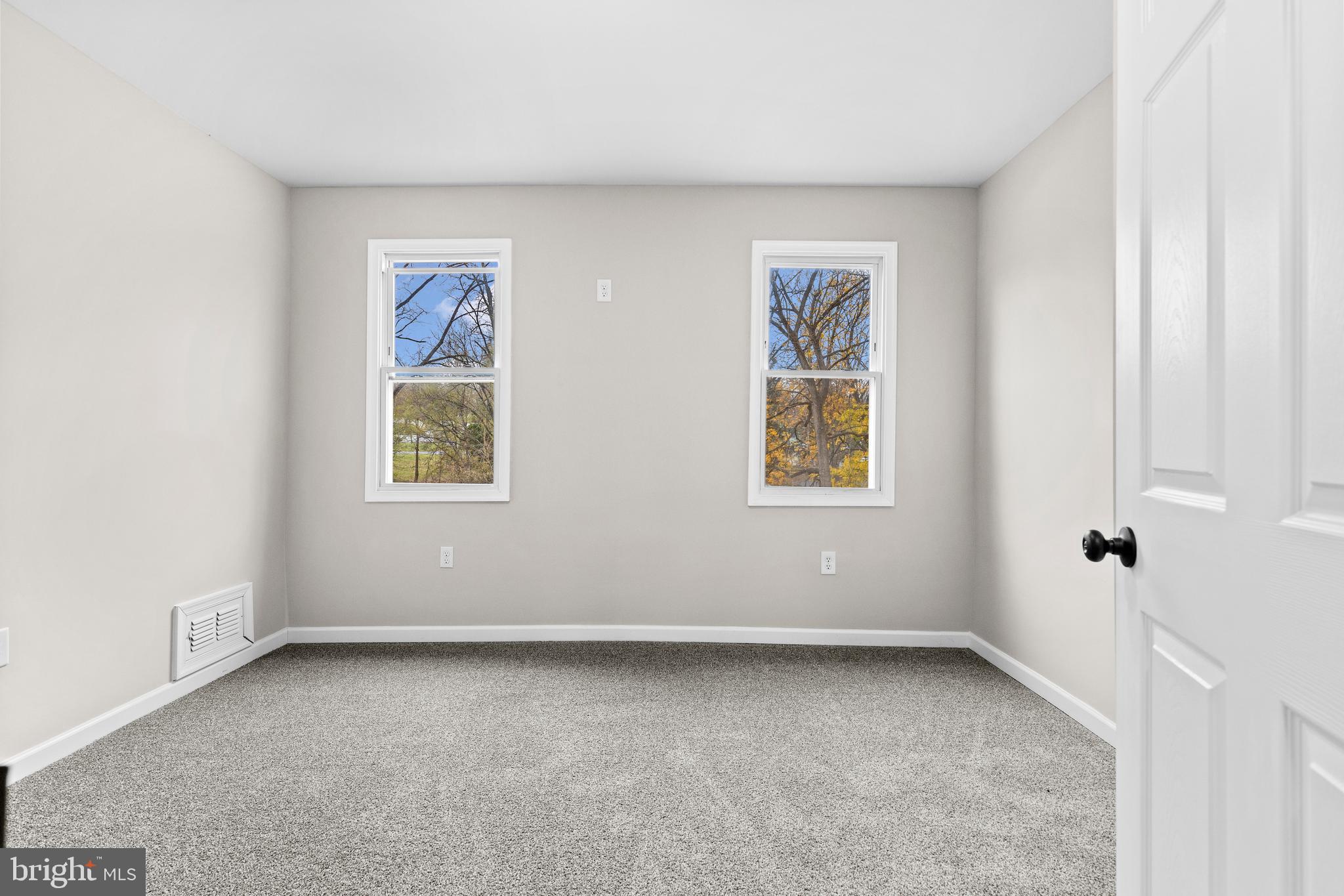 3507 Union Deposit Road Harrisburg, PA 17109 - Photo 23 of 37 an empty room with windows