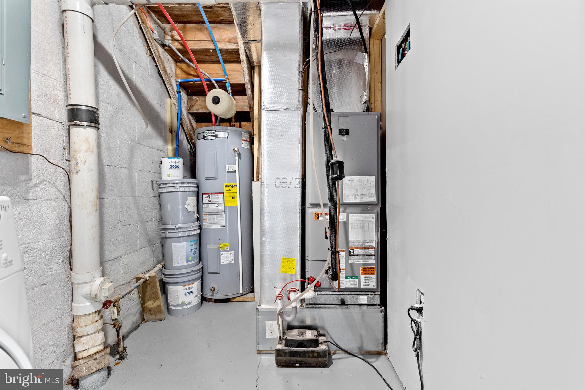 3507 Union Deposit Road Harrisburg, PA 17109 - Photo 30 of 37 a view of an entryway with wooden floor