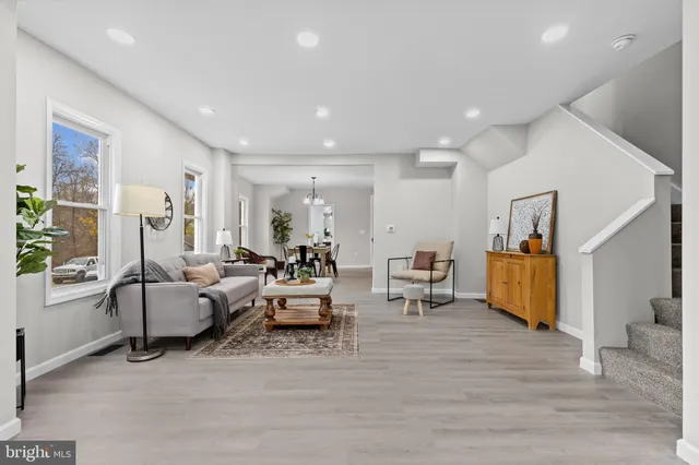 $375,000 | 3507 Union Deposit Road, Harrisburg, PA 17109