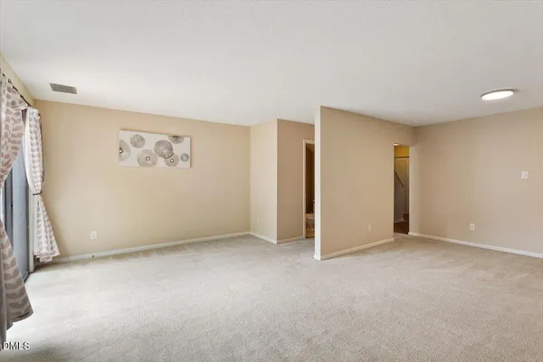 $225,000 | 250 South Estes Drive, Unit 31, Chapel Hill, NC 27514