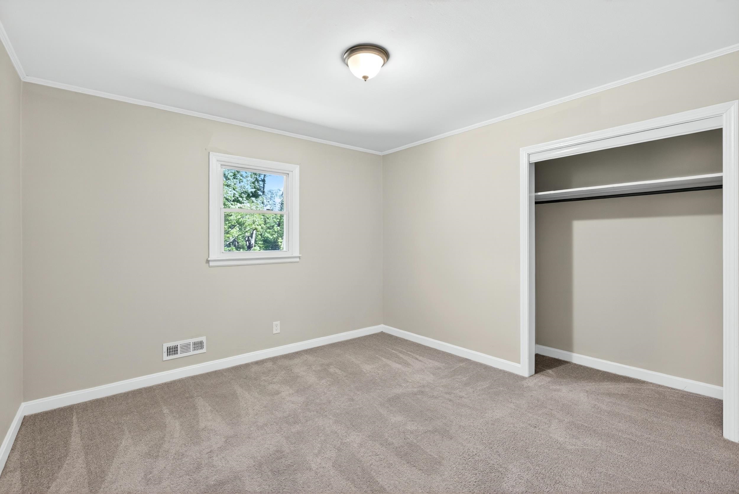 4853 South Main Street Cowpens, SC 29330 - Photo 13 of 36