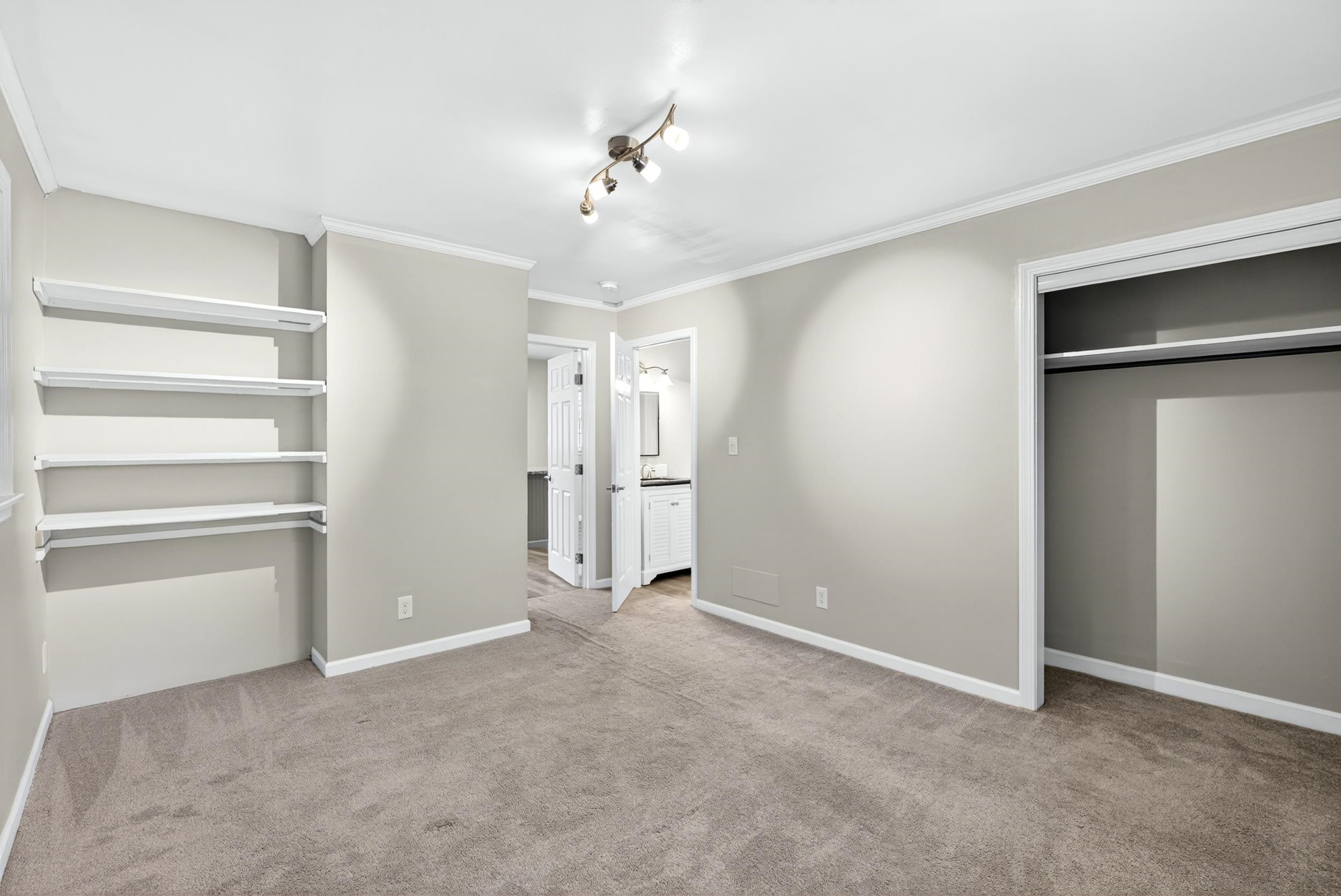 4853 South Main Street Cowpens, SC 29330 - Photo 10 of 36