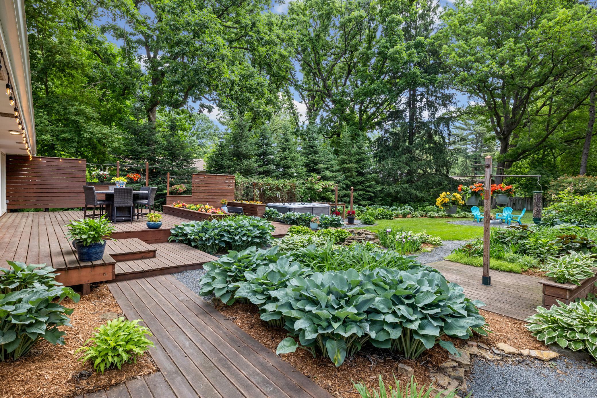 350 Arcwood Road Mahtomedi, MN 55115 - Photo 39 of 51