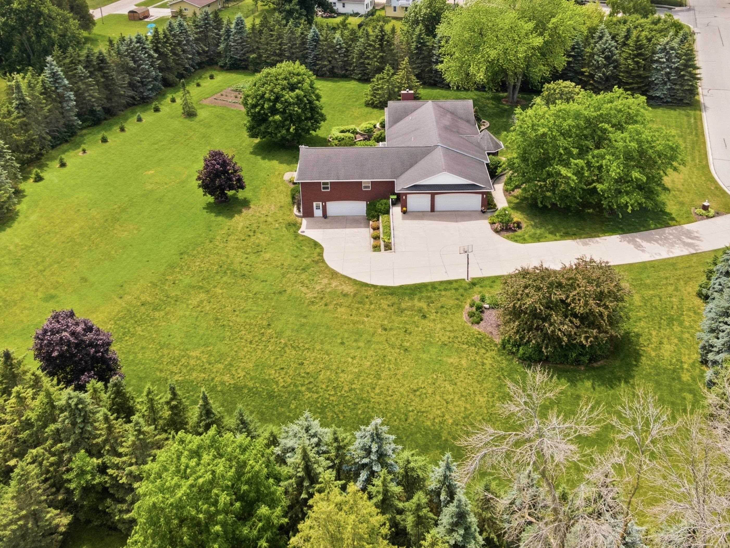 1 West Cedar Street Hilbert, WI 54129 - Photo 52 of 58