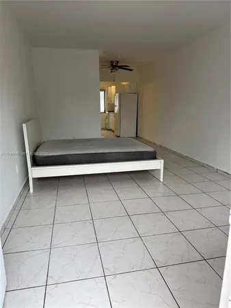 $1,450 | 7300 Harding Avenue, Unit 29, Miami Beach, FL 33141