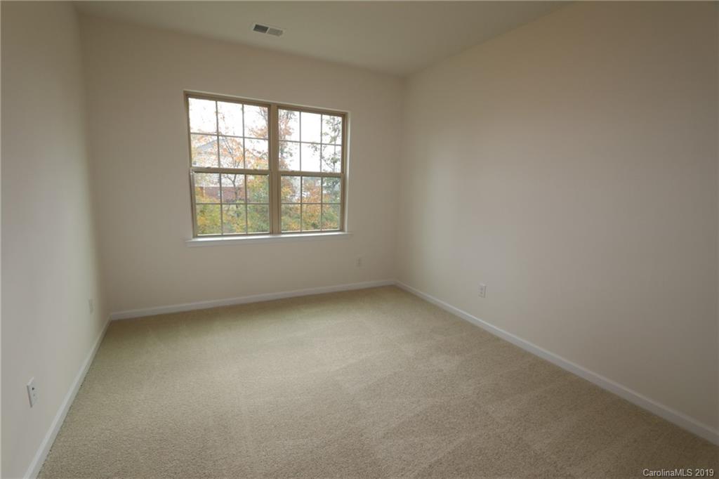 625 Amber Meadows Way, Unit 274 Tega Cay, SC 29708 - Photo 8 of 11 Gallery Image 8