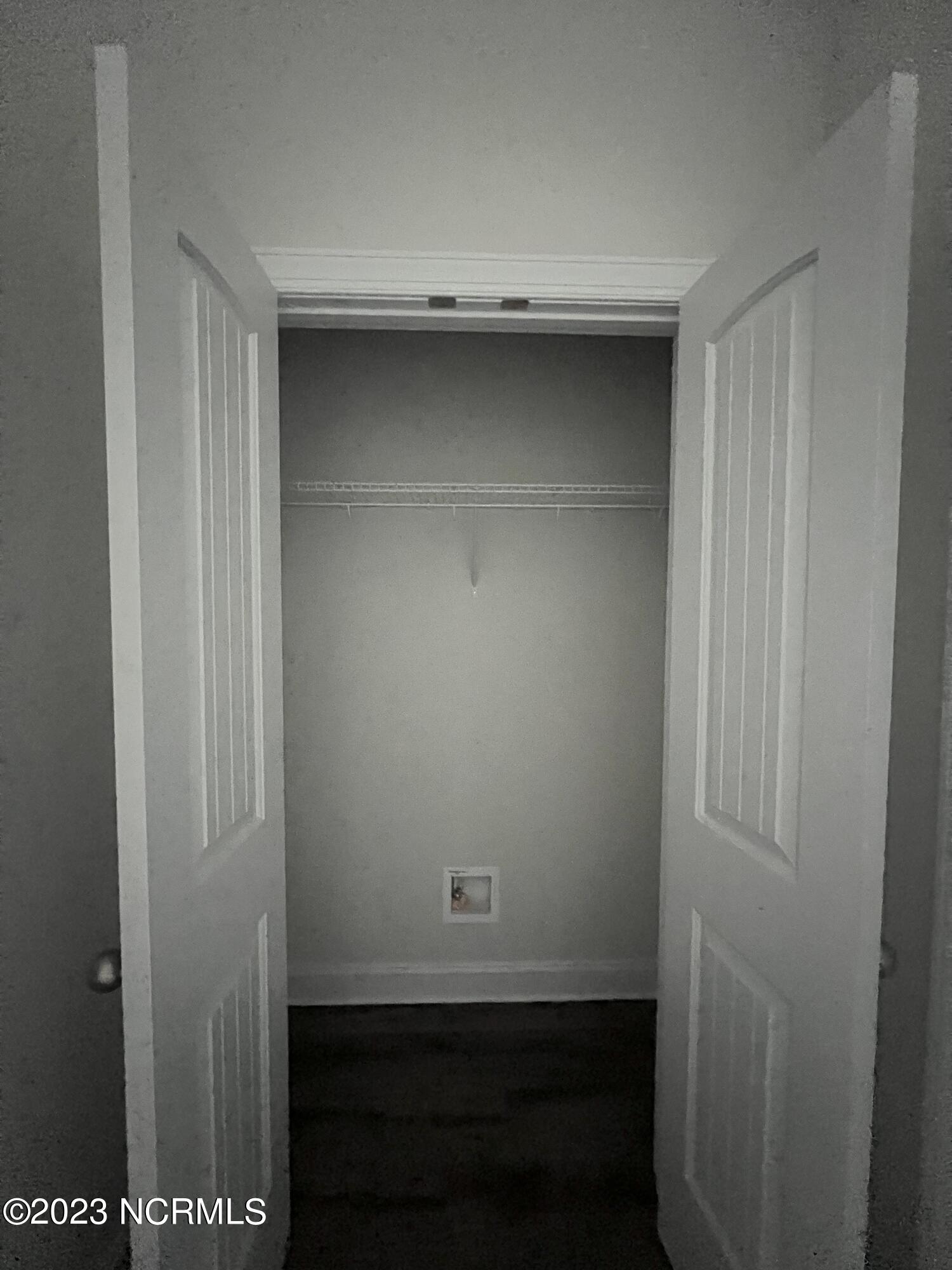 1002 Bluewater Boulevard New Bern, NC 28562 - Photo 13 of 33 IMG_8375