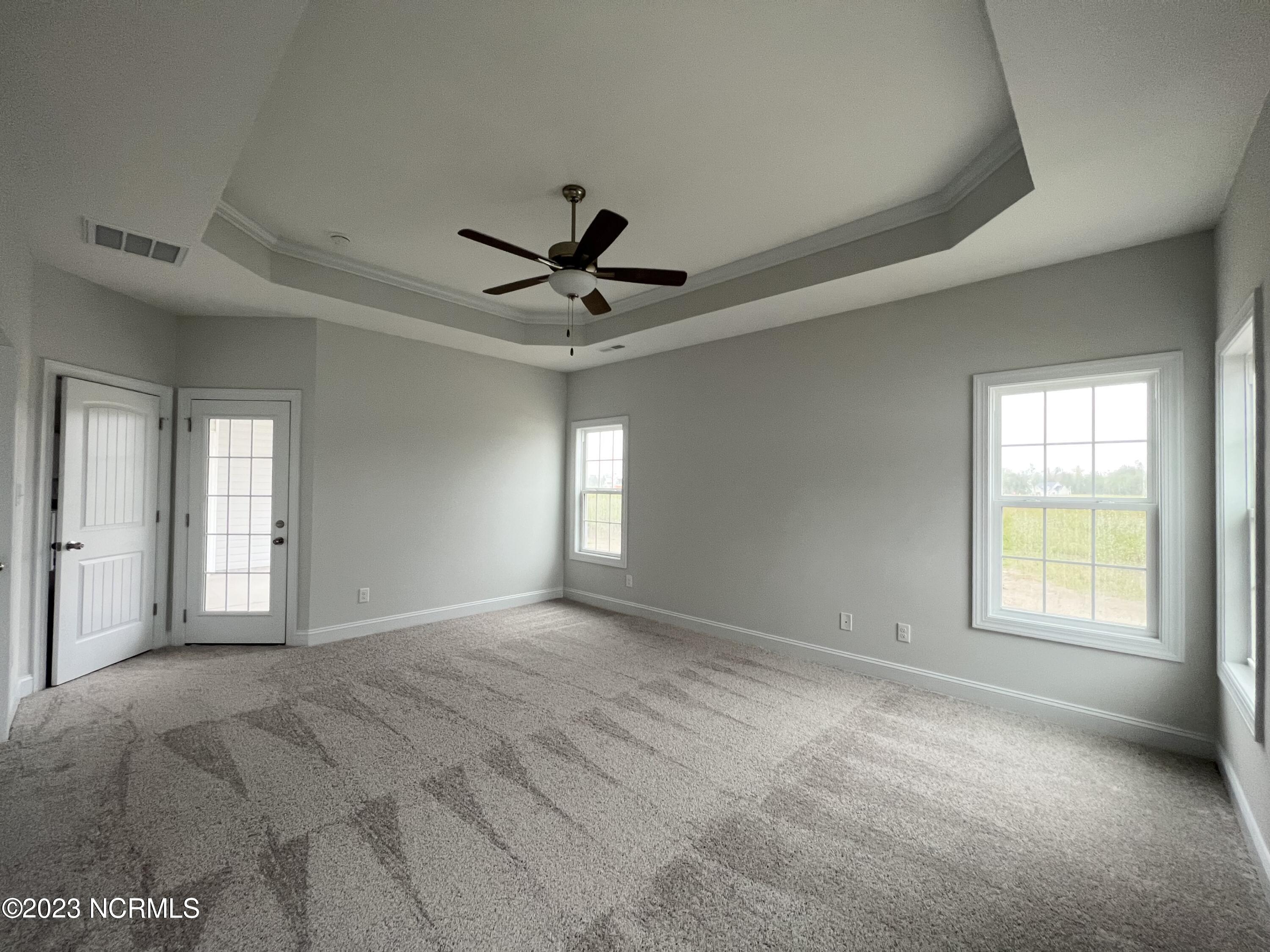 1002 Bluewater Boulevard New Bern, NC 28562 - Photo 19 of 33 IMG_8382