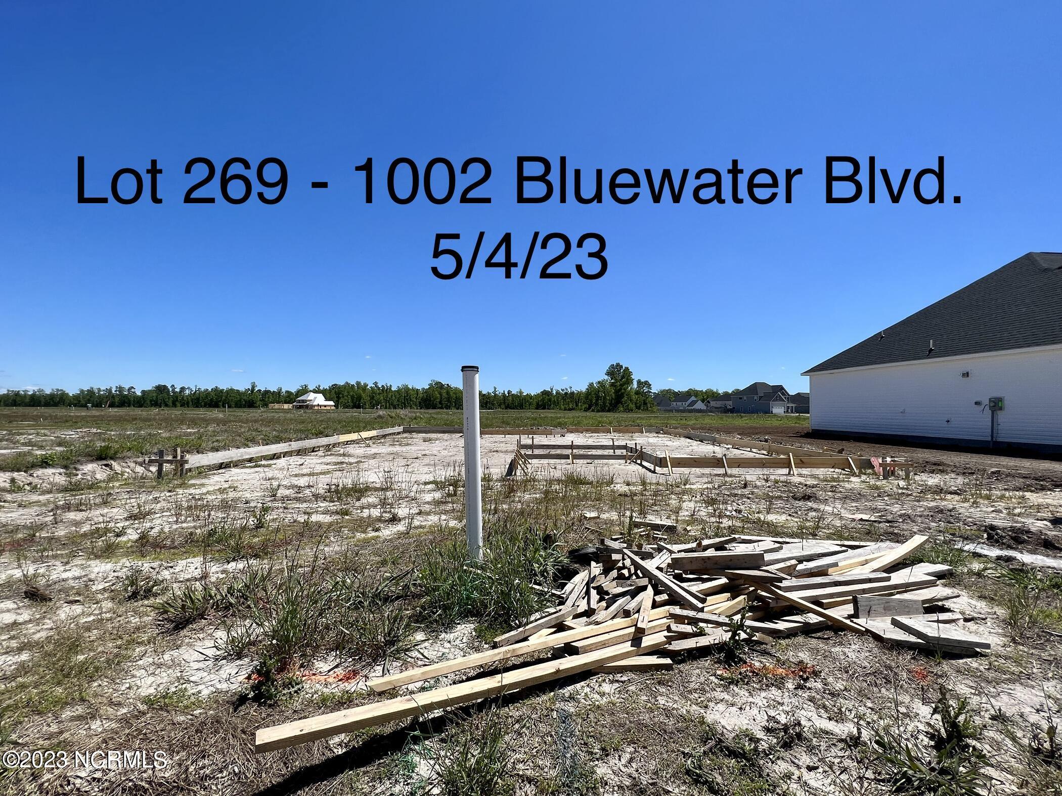 1002 Bluewater Boulevard New Bern, NC 28562 - Photo 27 of 33 IMG_6169