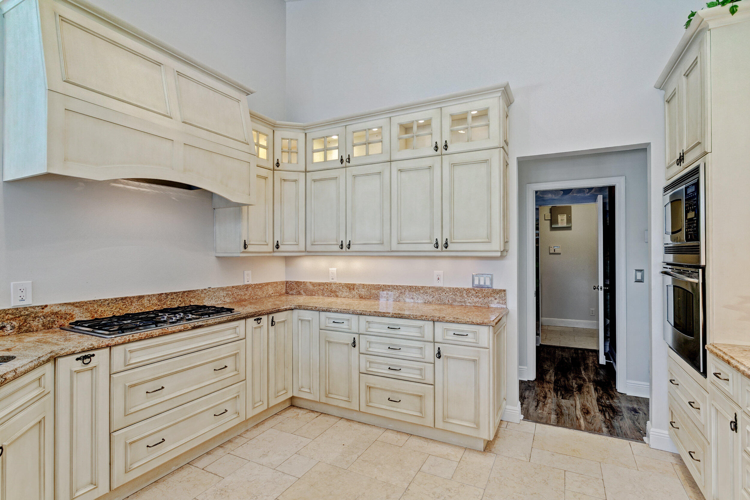 314 Hummingbird Point Jupiter, FL 33458 - Photo 14 of 71 Kitchen