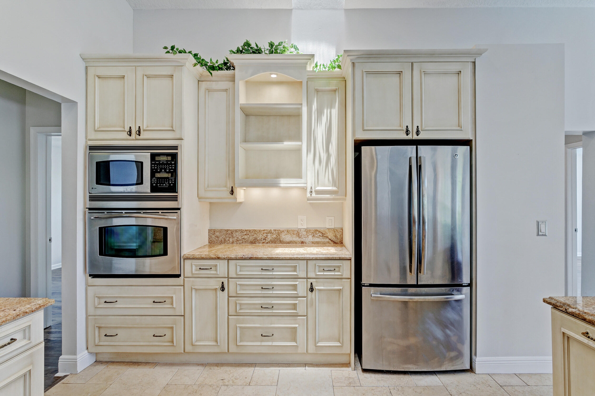 314 Hummingbird Point Jupiter, FL 33458 - Photo 15 of 71 Kitchen