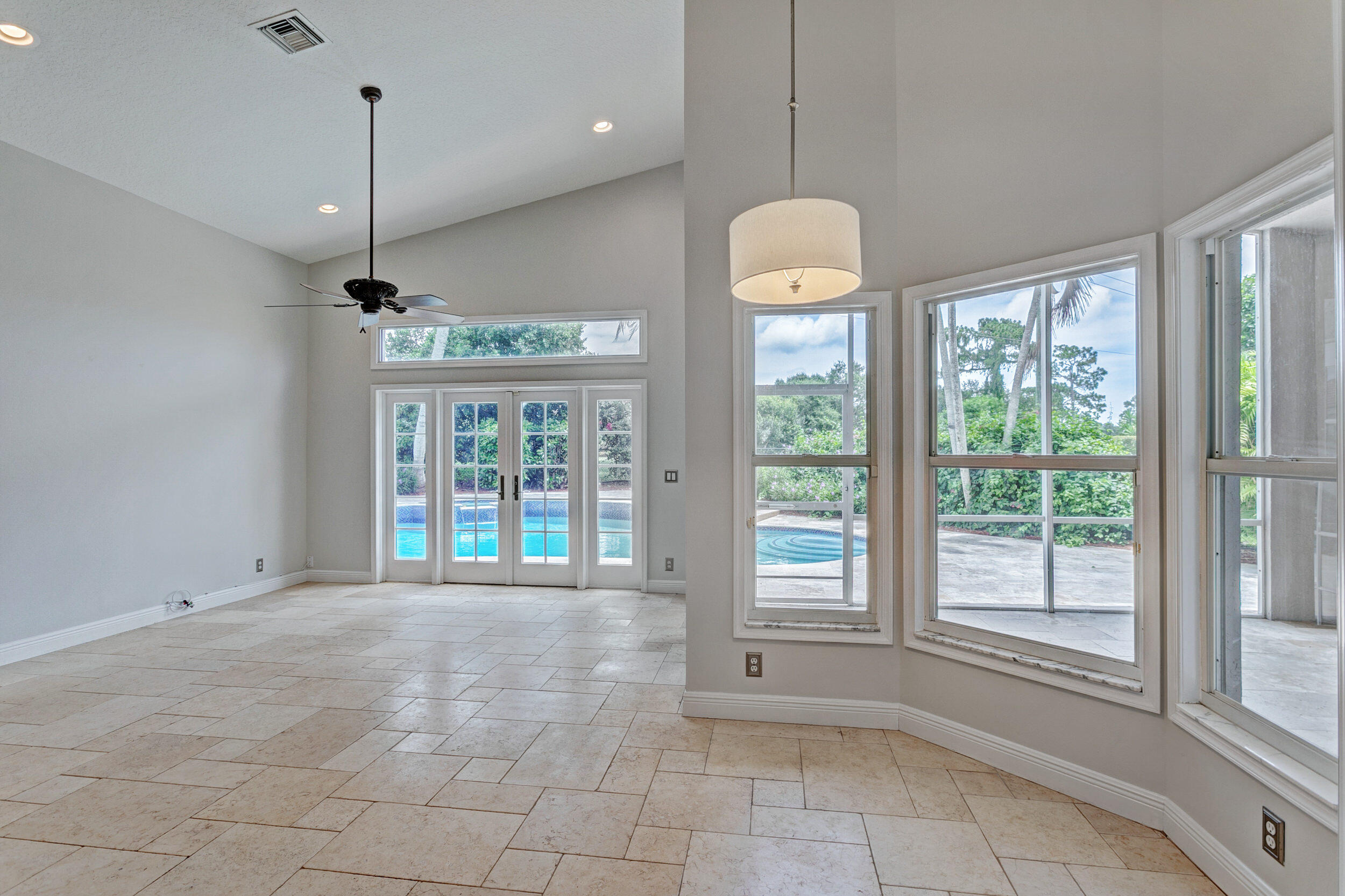 314 Hummingbird Point Jupiter, FL 33458 - Photo 17 of 71 Family Room